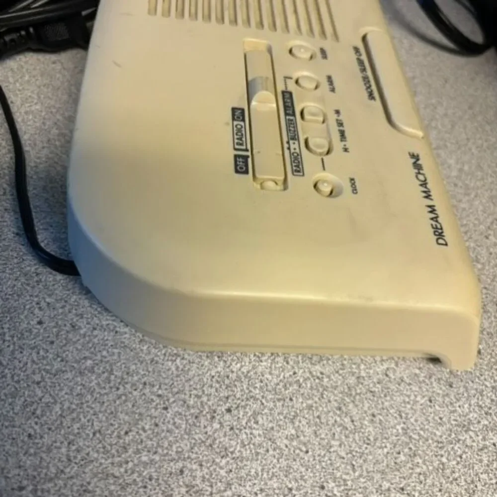 Sony Model ICF-C25 Dream Machine Clock Radio *Works*